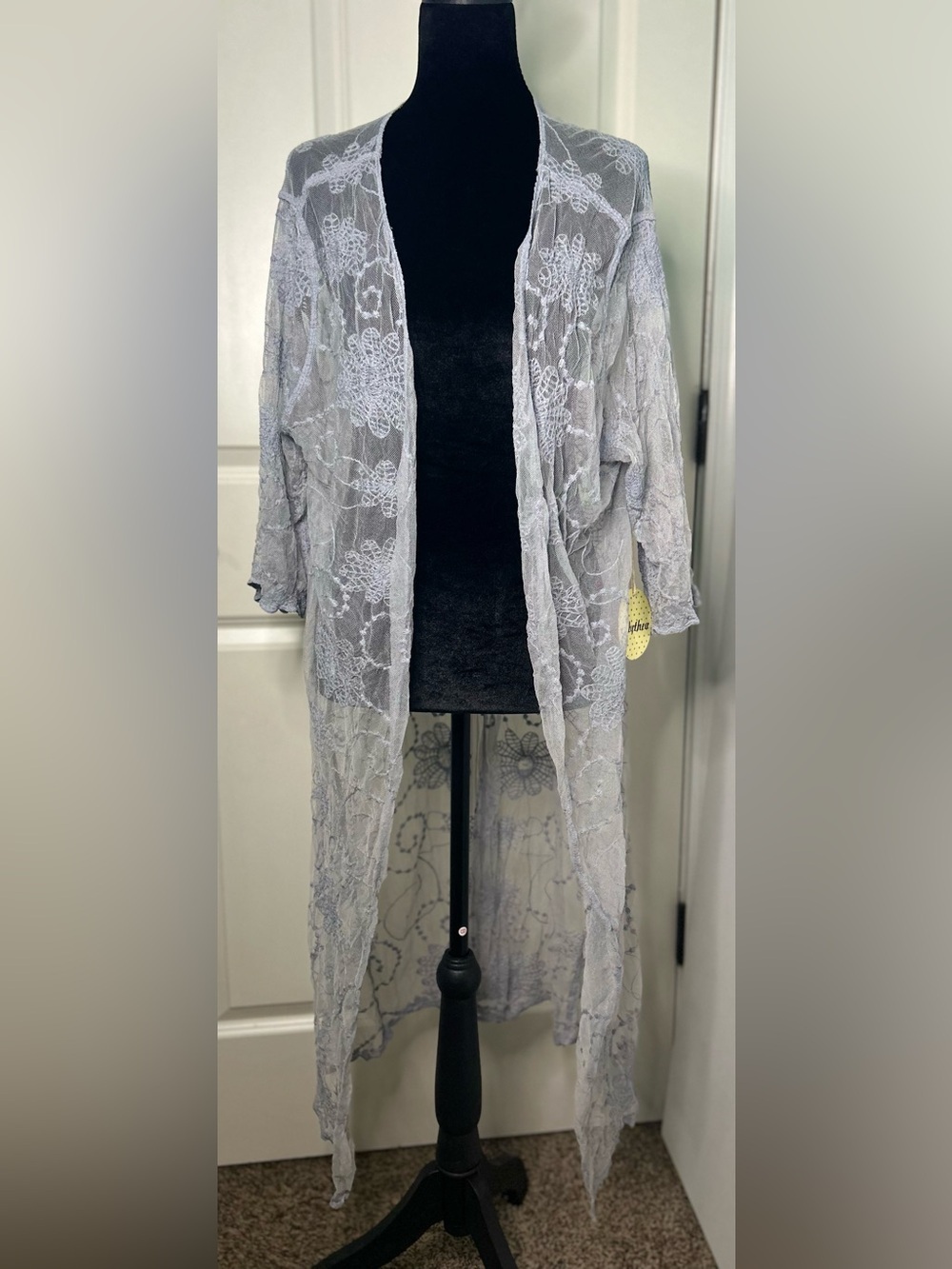 Alythea Grey Floral Lace Sheer Duster Kimono M/L Boho